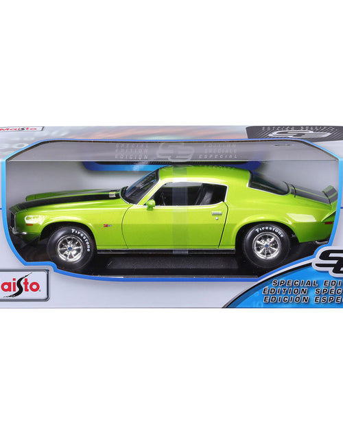 Load image into Gallery viewer, 1:18 SE 1971 Camaro Z28 Die-Cast Model
